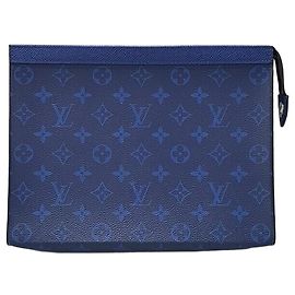 Louis Vuitton Pochette Voyage MM Clutch Bleu