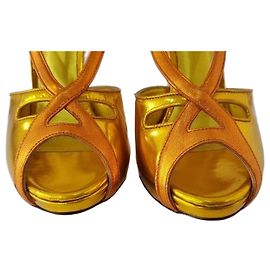 Bottega Veneta Talon compensé doré Doré