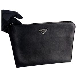 Prada Pochette Saffiano Triangle Logo Noir Noir
