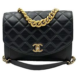 Chanel Borsa a tracolla con logo CC nero e catena dorata media Nero
