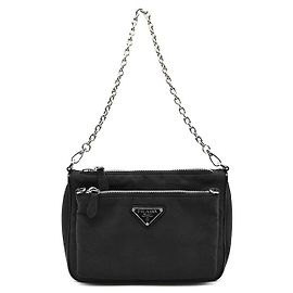 Prada Borsa a tracolla e crossbody in Re-Nylon Tesuto Nero