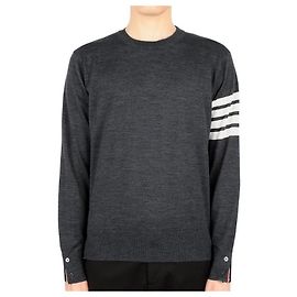 Thom Browne Tricô clássico de lã com braçadeira diagonal (Charcoal) Marrom