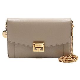Givenchy Bolsa de ombro e transversal em couro bege com corrente Marrom