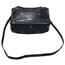Givenchy Mini borsa a tracolla in metallo Pandora Nero
