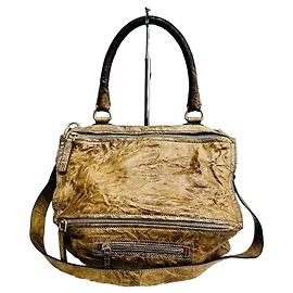 Givenchy Borsa Tote Pandora Medium effetto stropicciato, borsa a tracolla Marrone