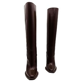 Fendi Botas longas de couro corte baguette marrom Marrom
