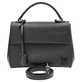 Louis Vuitton Cluny BB Black