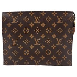 Louis Vuitton Neceser Monogram Negro
