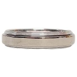 Piaget White Gold Possession Ring White