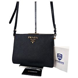 Prada Borsa a tracolla Saffiano Light Frame Nera Nero