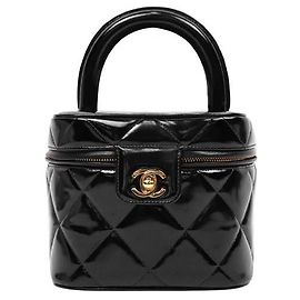 Chanel Bolsa Tote Vanity acolchoada em verniz preto Preto