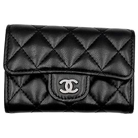 Chanel Kartenetui aus Lammleder Schwarz