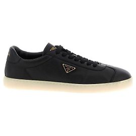 Prada Baskets en cuir de renne Noir