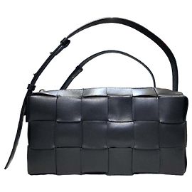 Bottega Veneta Borsa a tracolla Cassette Brick in pelle nera Nero
