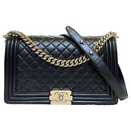 Chanel Borsa Boy in agnello New Medium Nero Oro Champagne Nero