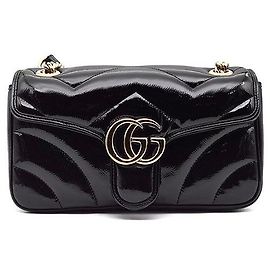 Gucci Borsa a tracolla trapuntata Patent Marmont Nero
