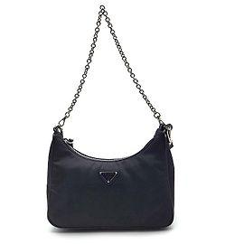 Prada Bolsa Hobo em tecido Re-Nylon com alça de corrente Preto