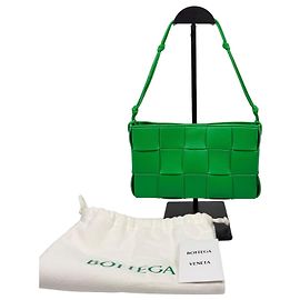Bottega Veneta Borsa a Spalla Intrecciato Cassette Argento