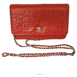 Bolsa transversal Chanel Camellia Chain Vermelho
