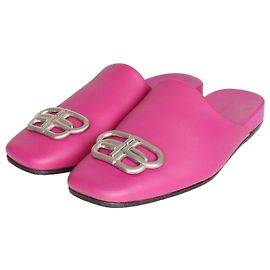 Balenciaga Sandales Mule BB en Argent Slippers Rose Rose