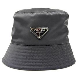 Prada Chapéu bucket de nylon com logótipo triangular Preto