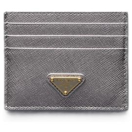 Prada Tarjetero Saffiano Triangle Plata