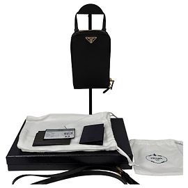 Prada Mini bolsa de ombro em couro Saffiano Prata