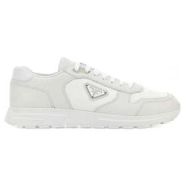 Prada Sneaker aus Re-Nylon und Leder Weiß