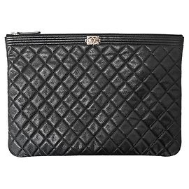 Chanel Caviar Boy Clutch Large Schwarz