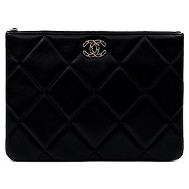 Chanel Lambskin Clutch Medium Black
