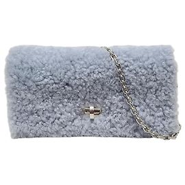 Miu Miu Borsa a tracolla e a spalla in shearling di agnello con logo Lila Blue Blu