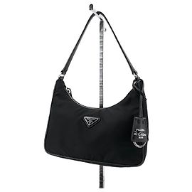 Prada Sac Hobo en Re-Nylon avec bordure Saffiano Noir
