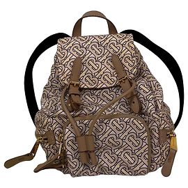 Burberry MOCHILA Monogram Print Nylon Feminina Multicor