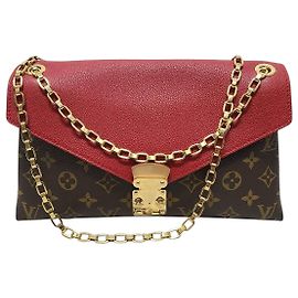Louis Vuitton Borsa a tracolla Palace Chain in tela Monogram rossa Rosso