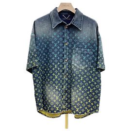 Louis Vuitton Camicia in denim a maniche corte con monogramma arcobaleno Multicolore