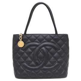 Chanel Borsa Tote e Borsa a Spalla Caviar Coin Nero