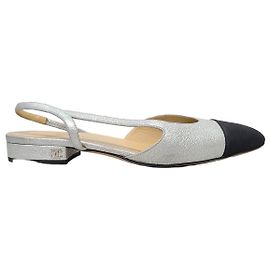 Chanel Silver Two-Tone Slingback Pumps Low Heel Flat Shoes Silvery