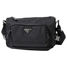 Prada Borsa a tracolla in nylon medium e pelle Saffiano VOOO Nero