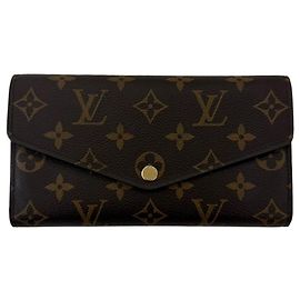 Louis Vuitton Sarah Wallet Monogram Condition White