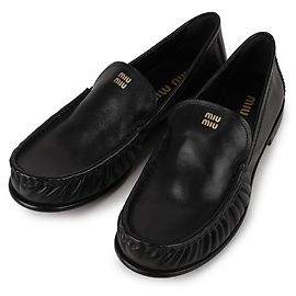 Miu Miu Mocassins en cuir de buffle Noir