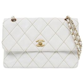 Chanel Borsa a tracolla White Wild Stitch Chain Bianco