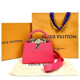 Louis Vuitton Capucines BB Top Handle Tasche aus Python Rosa Pink