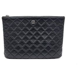 Chanel Clutch in agnello New Medium Nero