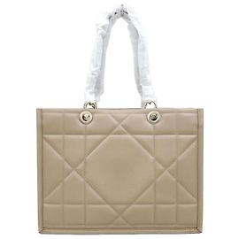 Dior Nova Bolsa Tote Essential em Couro Laranja