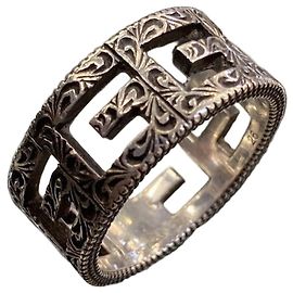 Gucci Silver GG Logo Ring Silber