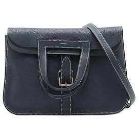 Hermès Blue Clemence Halzan 31 Bleu Bleu Marine