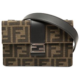 Fendi Brauner Zucca Canvas Convertible Baguette Pouch Braun
