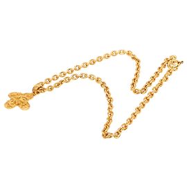 Collier pendentif croix Triple CC doré Chanel plaqué or Doré