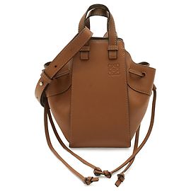 Bolsa Loewe Hammock Mini Marrom