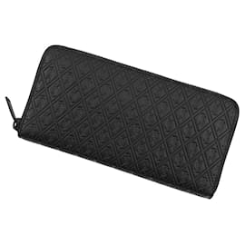 Yves Saint Laurent Long Bi-Fold Wallet in Black Leather Black